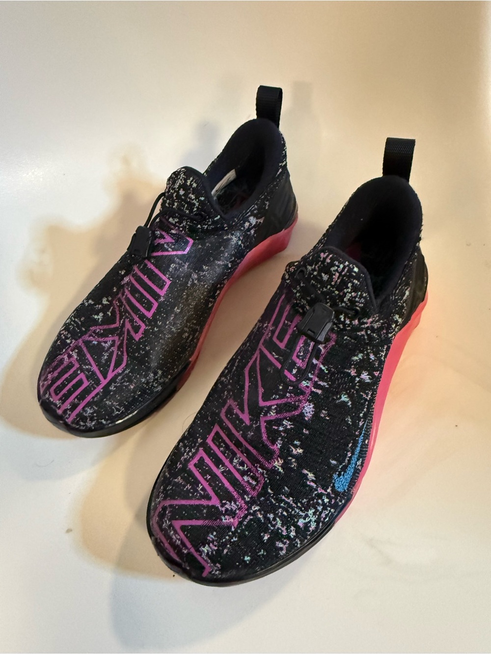 Nike Metcon AMP Black Fire Pink Women’s size 6